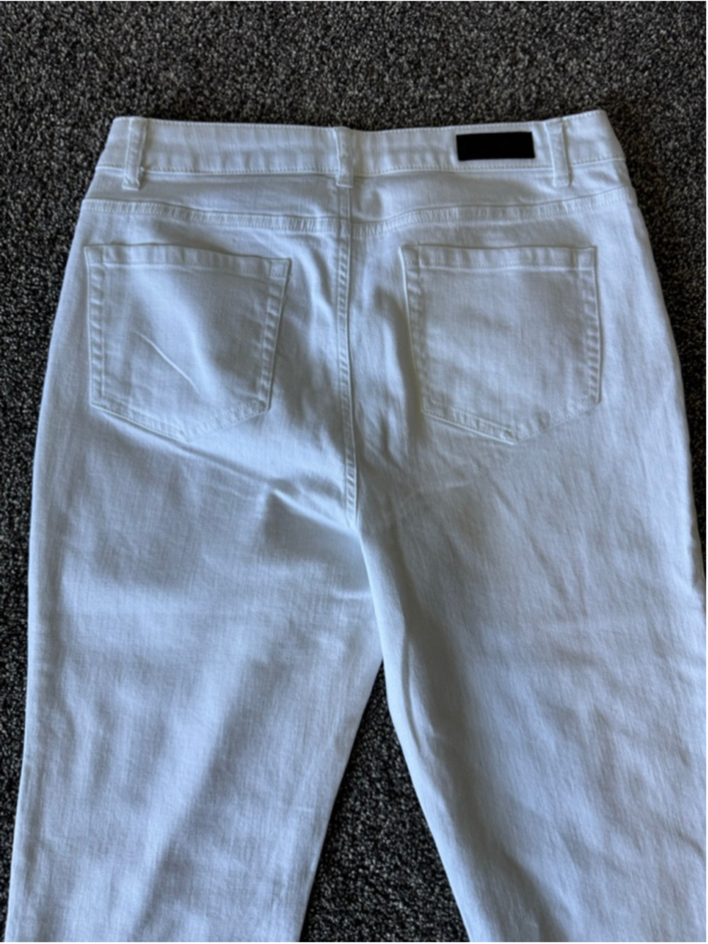 Women's Kenneth Cole Ankle & Cropped Jeans Size 10 White - Picture 12 of 13